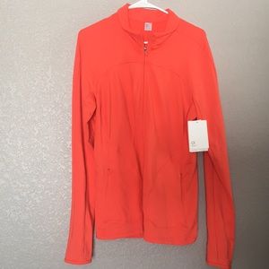 GapFit Seamed Training Jacket Fire Coral XL